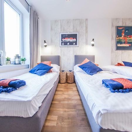 Family Luxury Comfort Old Town Apartament, 1-8, 2 Sypialnie I Salon, Parking W Cenie Гданьск Экстерьер фото