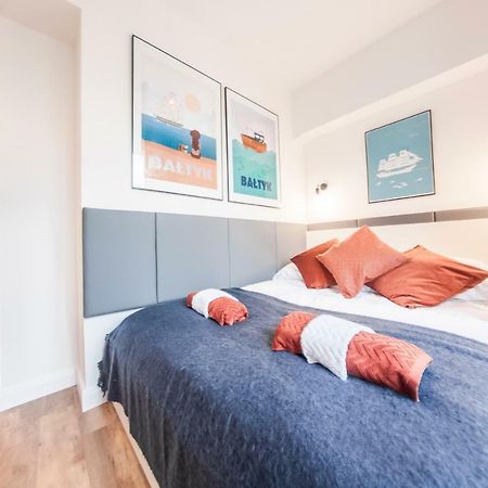 Family Luxury Comfort Old Town Apartament, 1-8, 2 Sypialnie I Salon, Parking W Cenie Гданьск Экстерьер фото