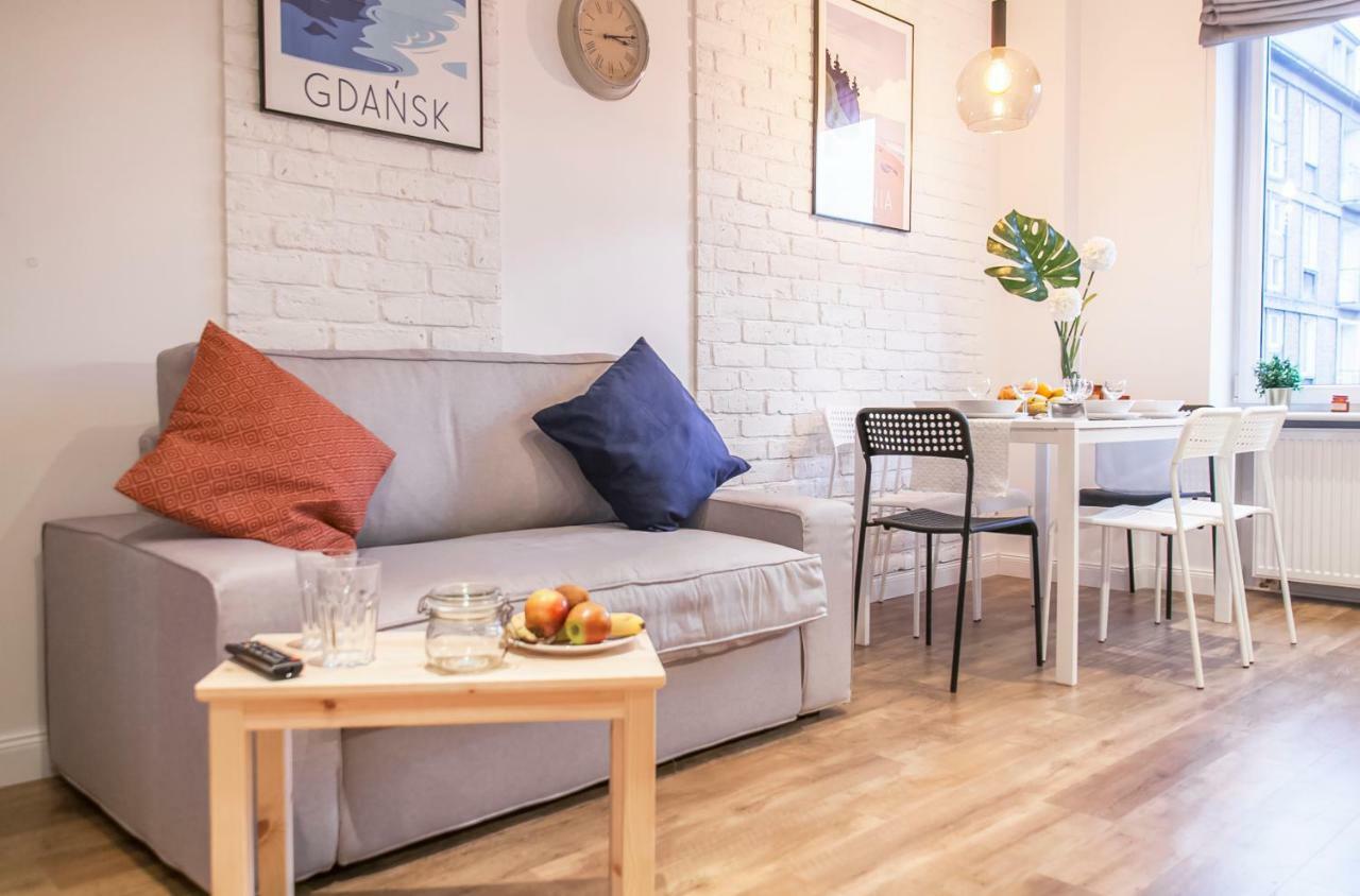 Family Luxury Comfort Old Town Apartament, 1-8, 2 Sypialnie I Salon, Parking W Cenie Гданьск Экстерьер фото